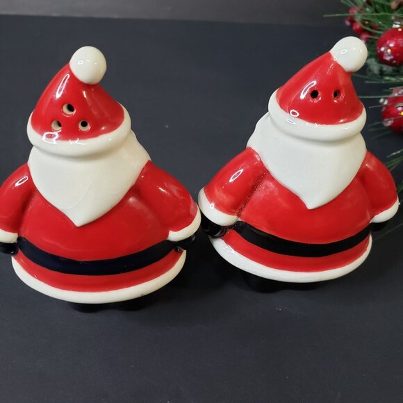 Cute Red Ceramic Christmas Santa Claus Salt and Pepper Shakers Set Holiday S+P - Picture 4 of 7